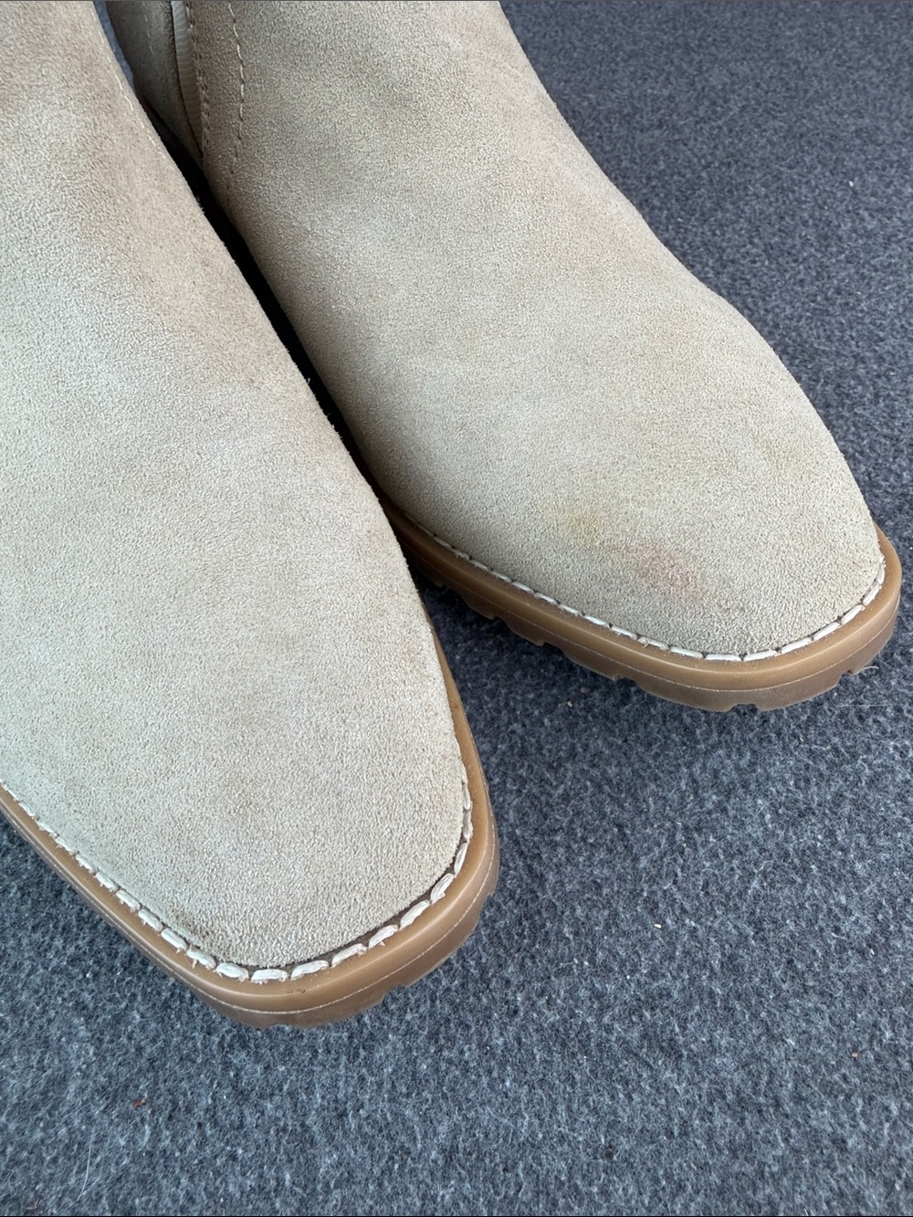 Blondo Sandra Waterproof Cow Leather Booties in Sand Size 8.5M - Picture 9 of 10